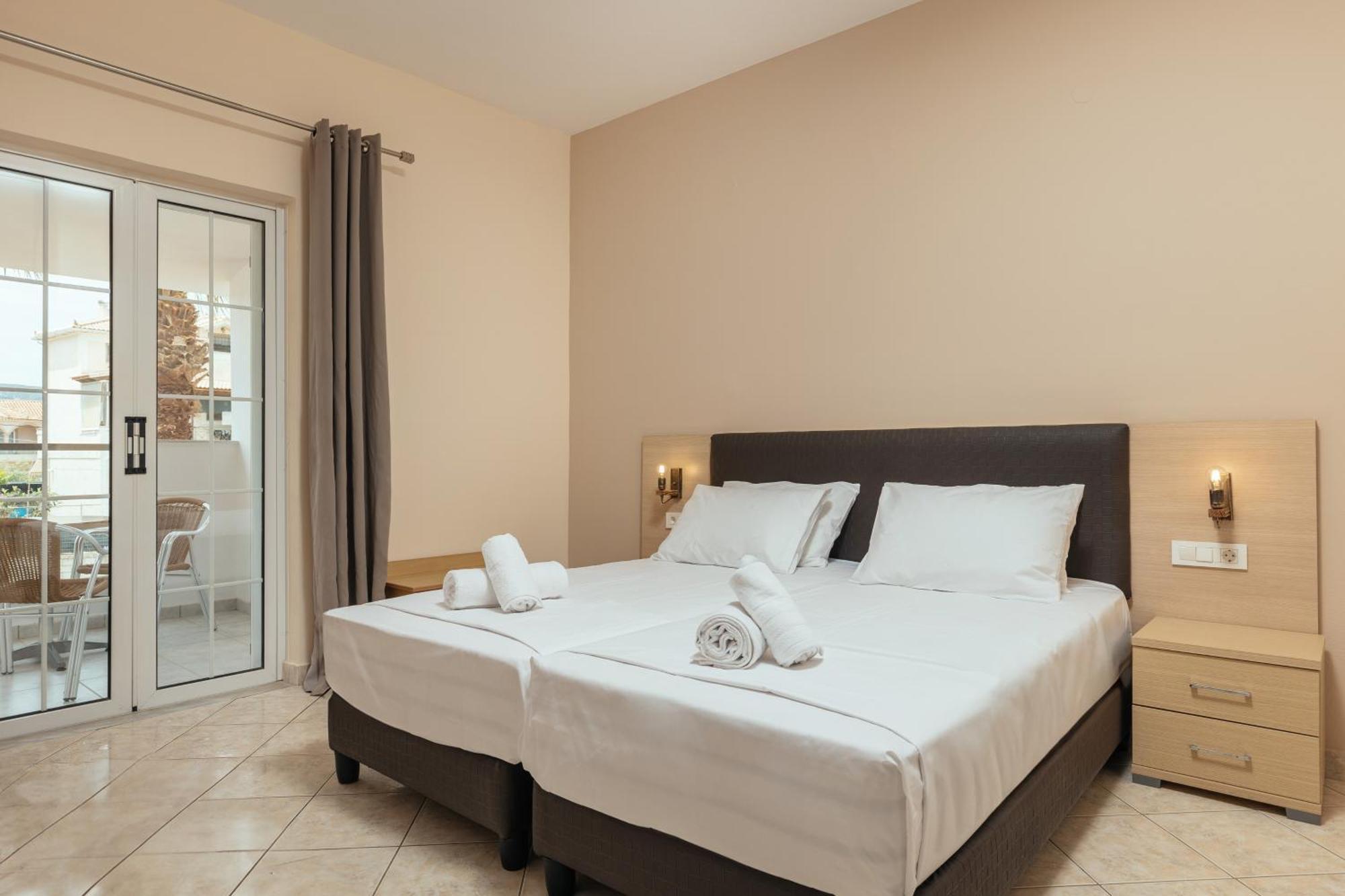 Yakinthos Hotel Laganas Eksteriør billede